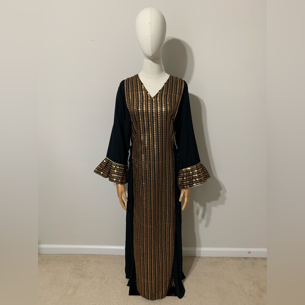 Black with Gold Sequin Arab Traditional Dress / Abaya